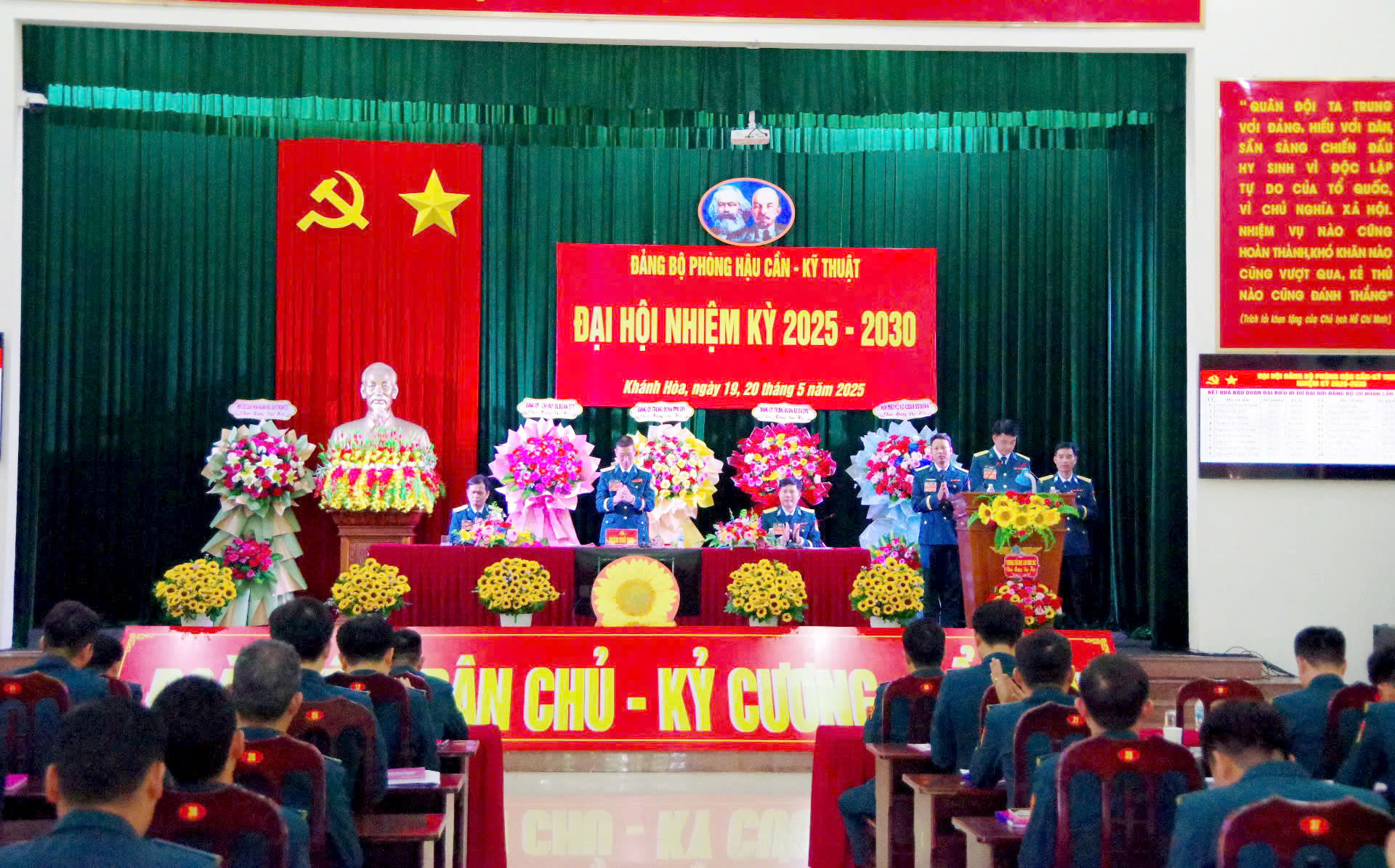 Đảng bộ Phòng Hậu cần - Kỹ thuật Sư đoàn 377 tổ chức Đại hội đảng bộ nhiệm kỳ 2025-2030